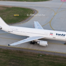 Száz új repülőgépre lenne szüksége az Iran Air-nek